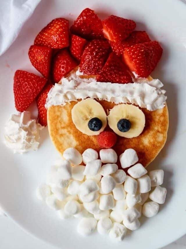 Christmas Breakfast Ideas – Cute Santa Pancakes