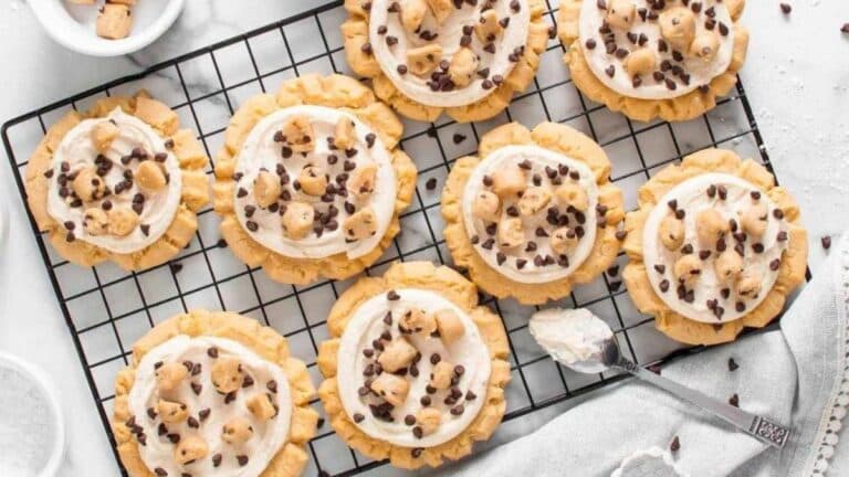 20 Copycat Crumbl Cookie Recipes You Can Bake At Home