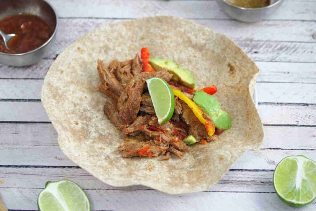 Pita bread with beef slices.
