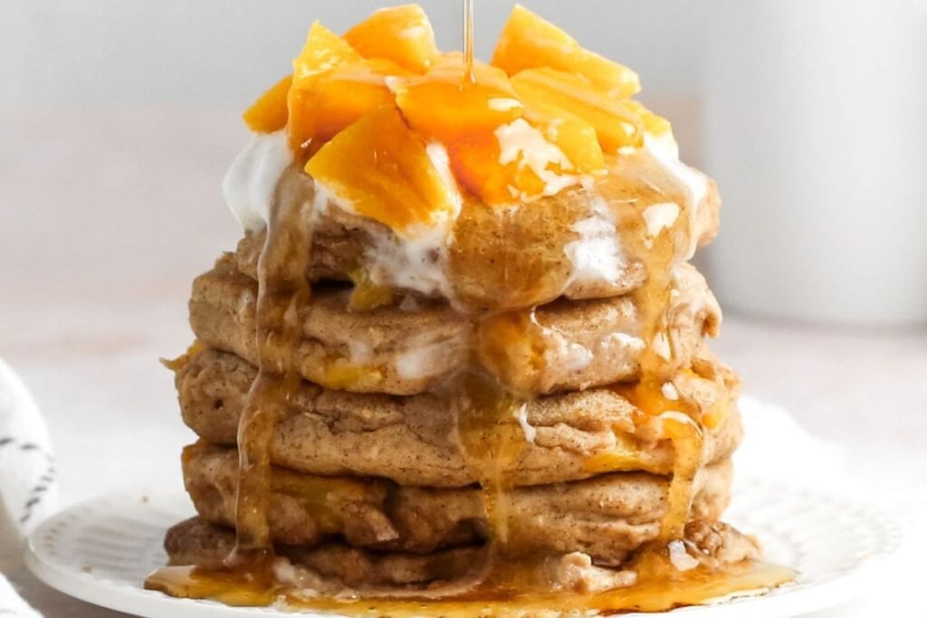 Stack of pancake with syrup.