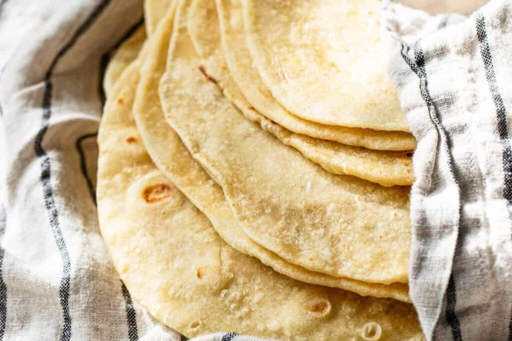 Tortilla on a cloth.