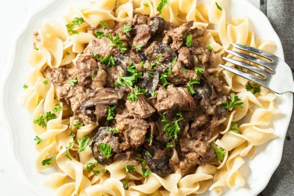 Beef stroganoff with pasta.