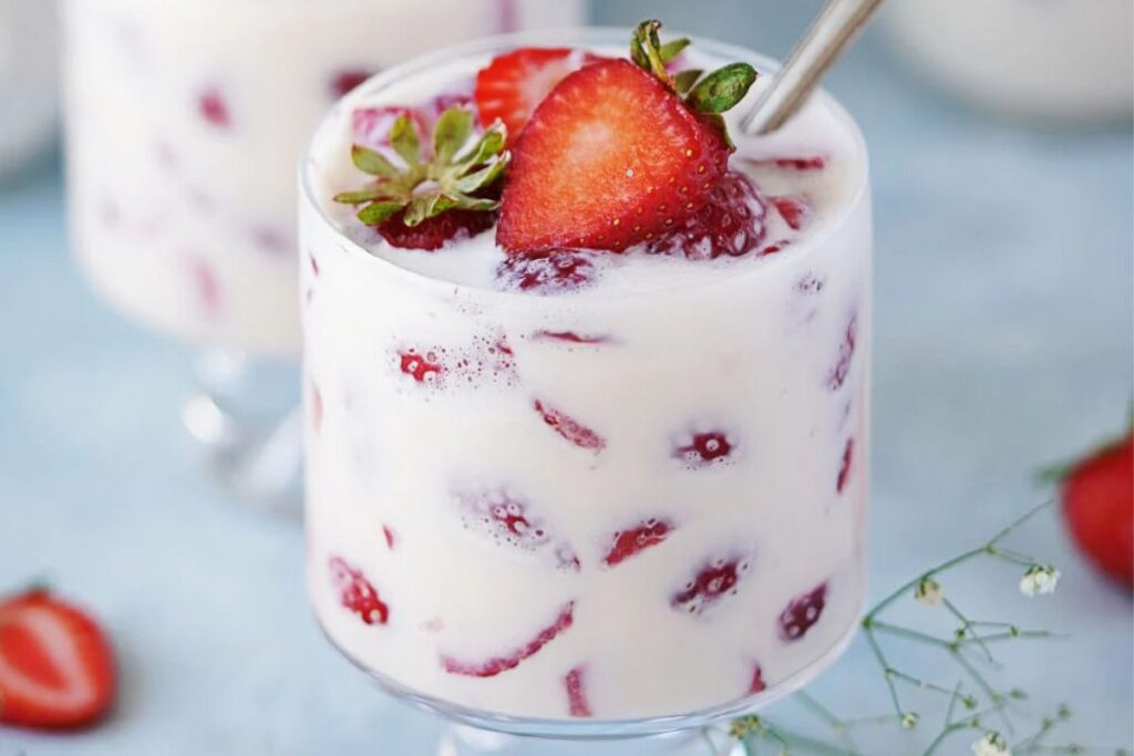 Strawberry dessert in a glass.