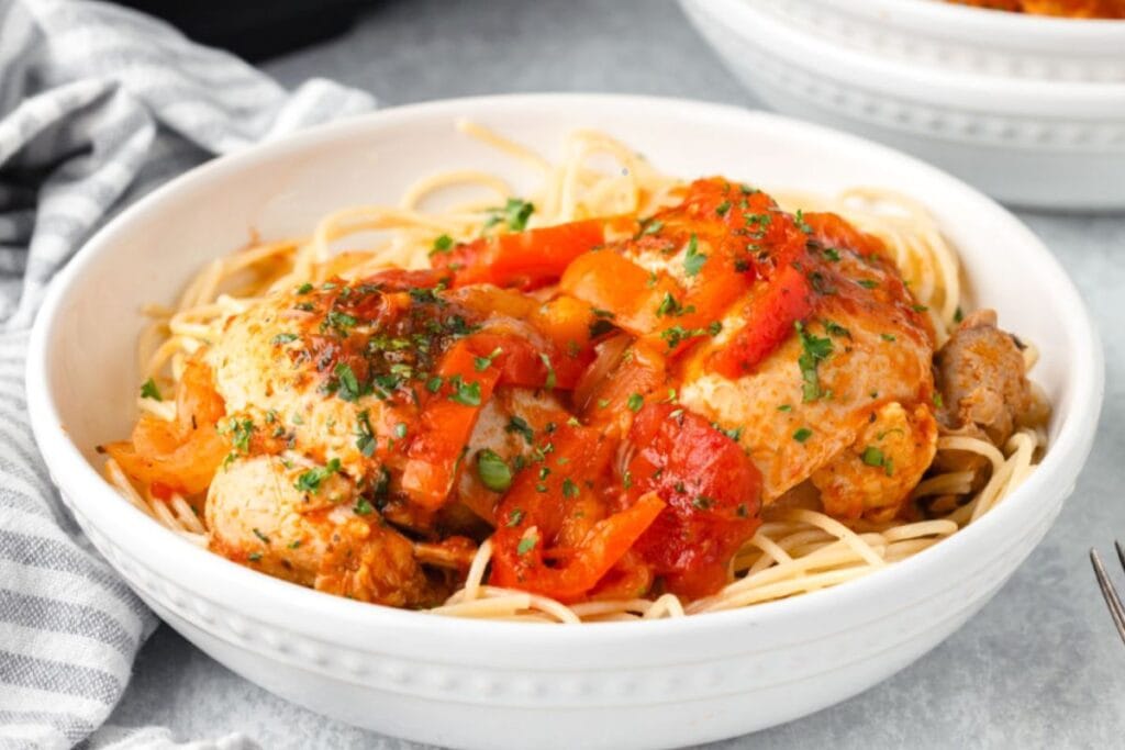 Chicken cacciatore in a bowl.