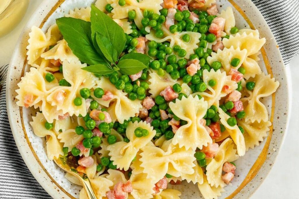 Pasta e piselli peas on a plate.