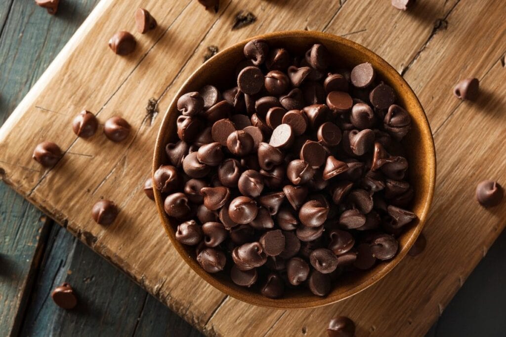 A bowl of chocolate chips.