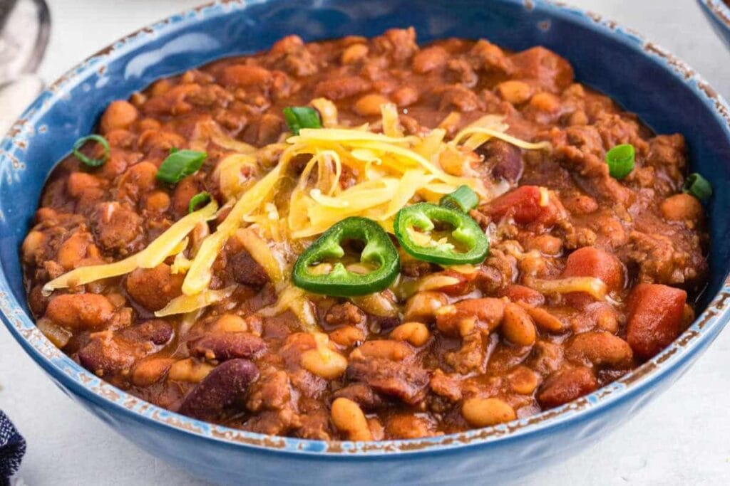 A bowl of bean chili.
