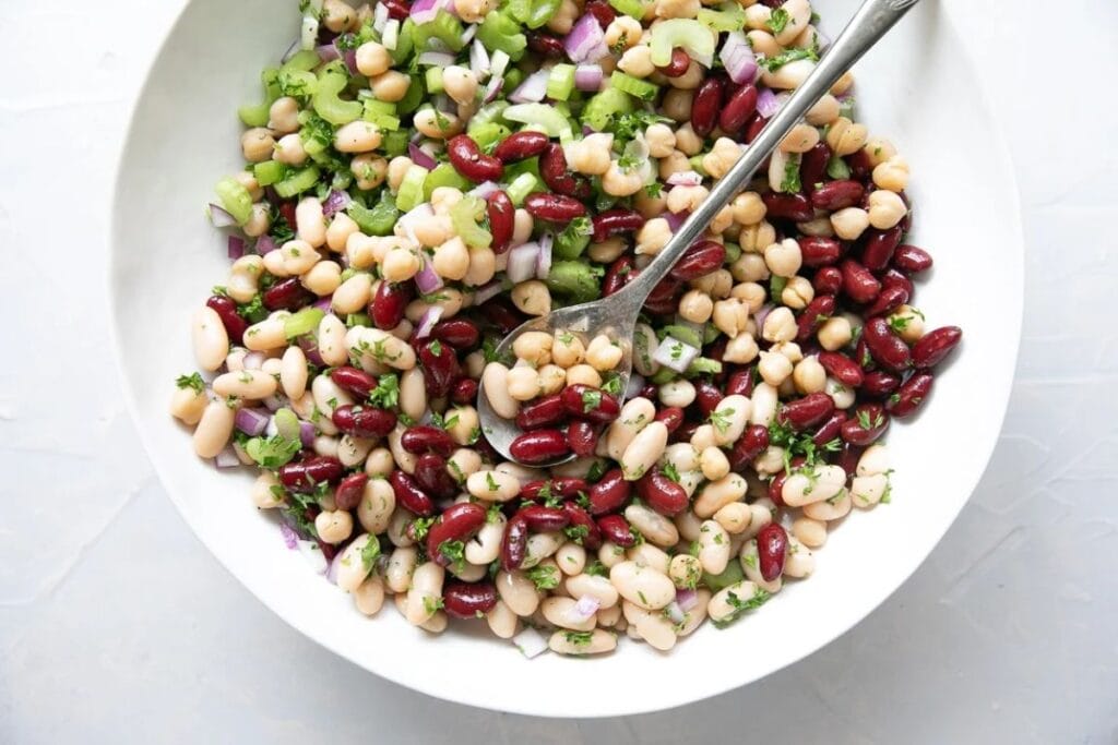 A bowl of three bean salad.