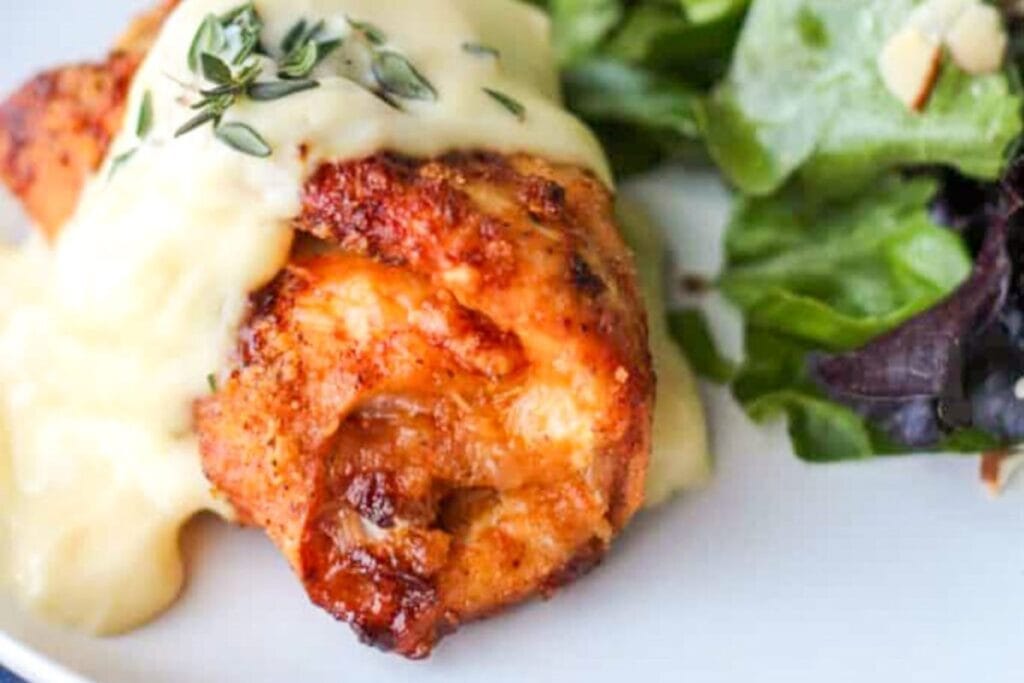 Chicken cordon bleu close up shot.