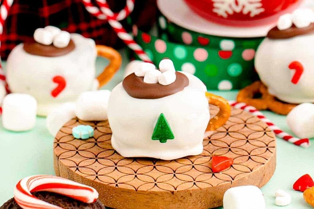 Oreo balls coated in white chocolate.