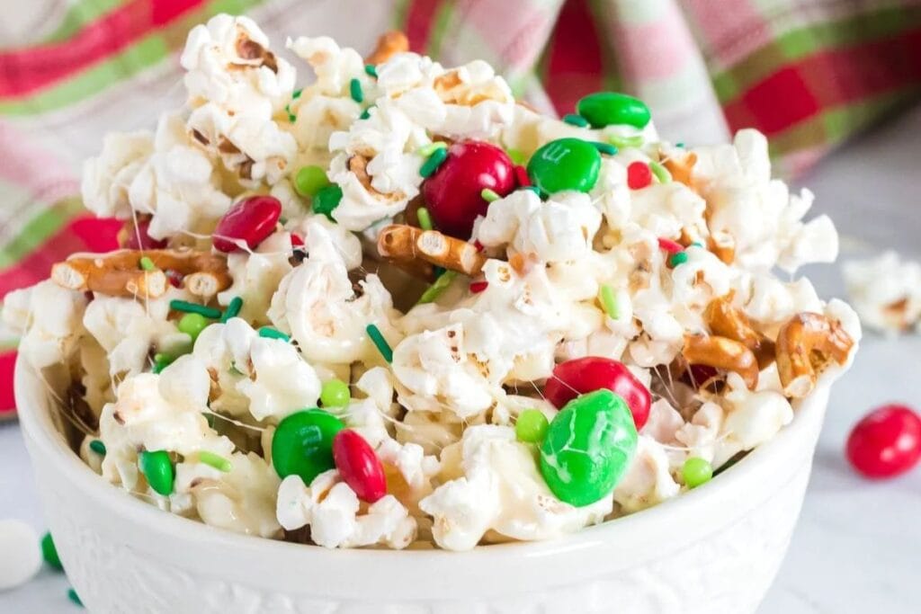 A bowl of Christmas crunch.