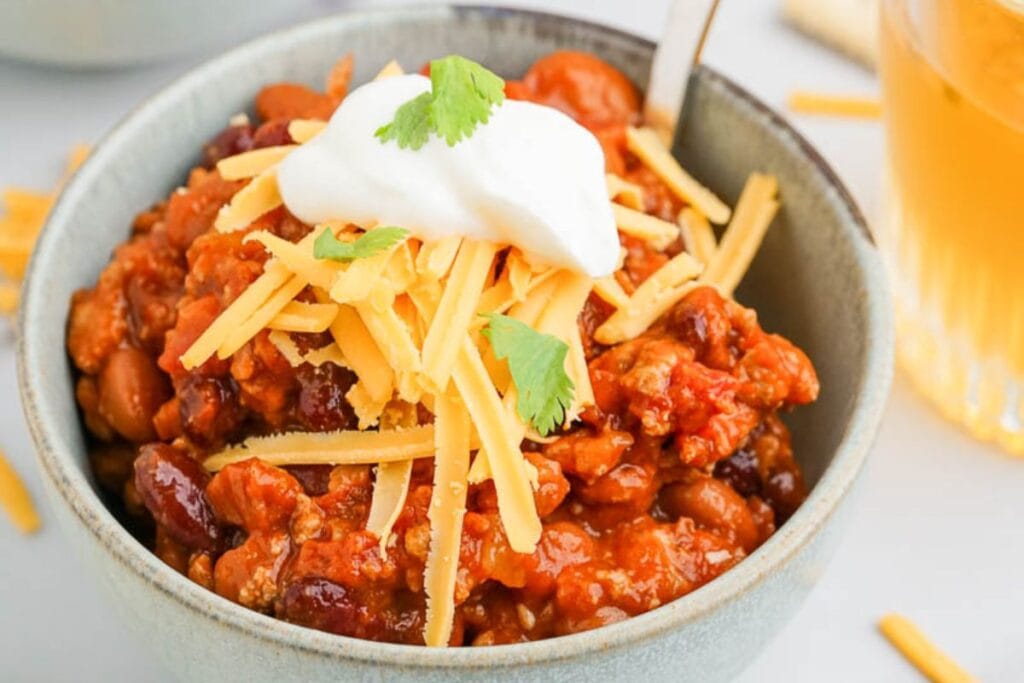 A bowl of turkey chili.
