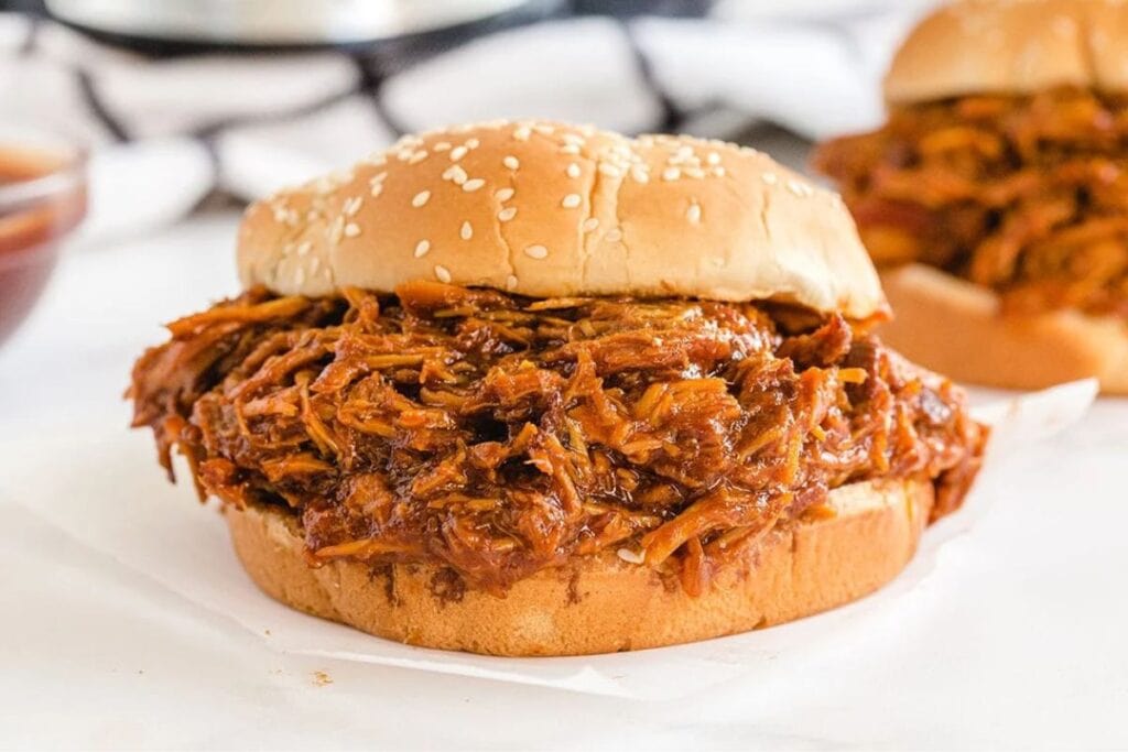 Pulled bbq chicken in buns.