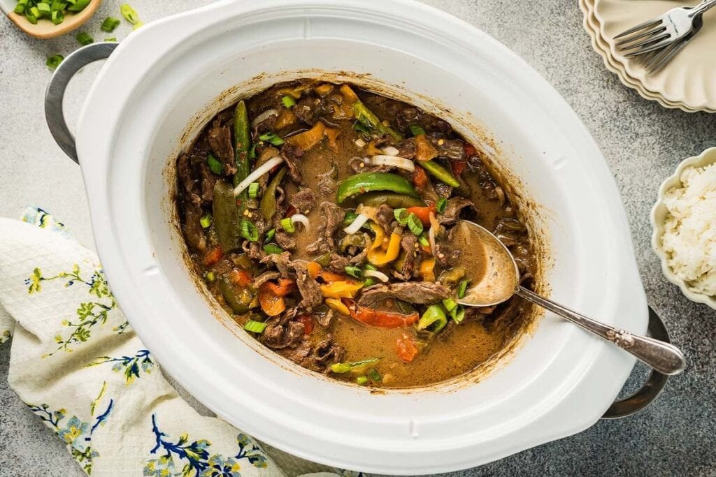 Pepper steak in a slow cooker.