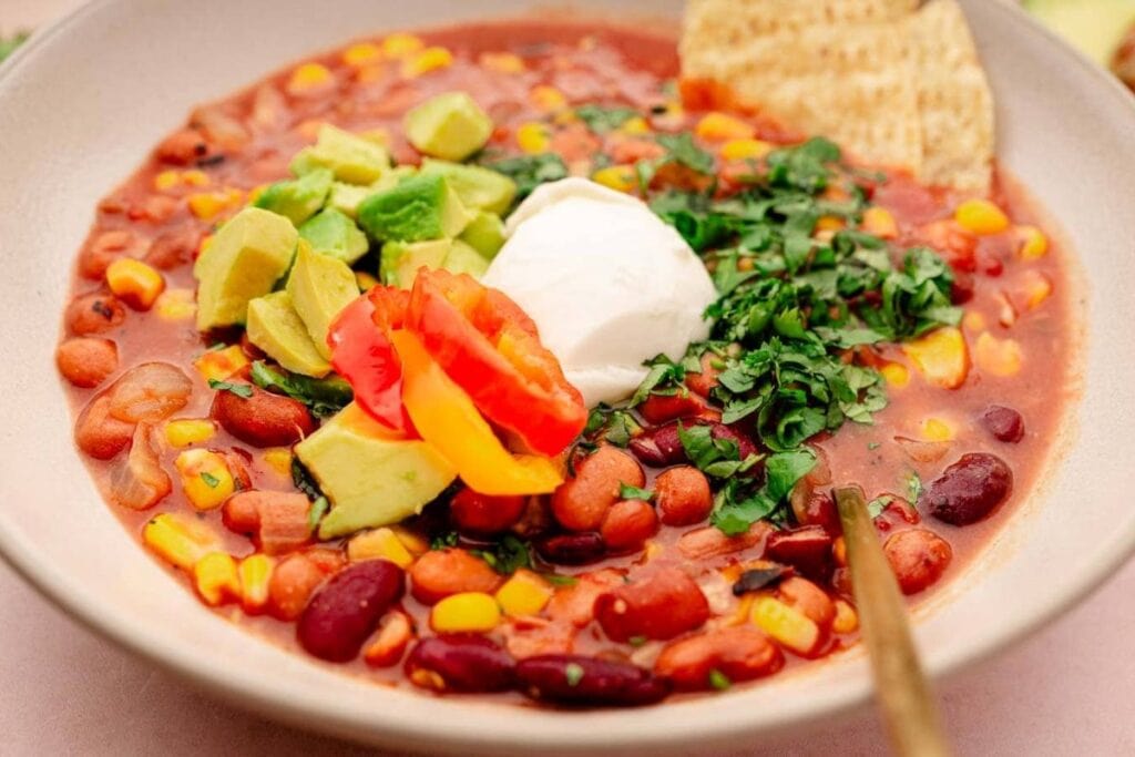 A bowl of vegetarian chili.