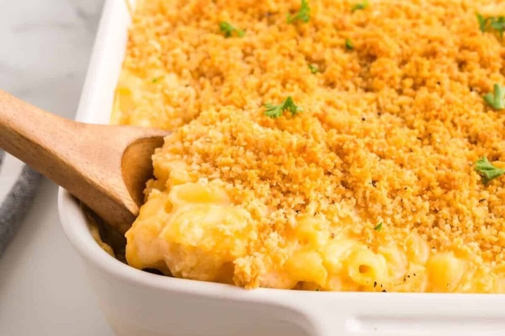 Close up shot of baked mac and cheese.