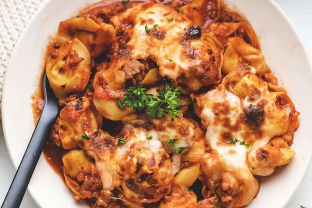 Baked Tortellini on a plate.