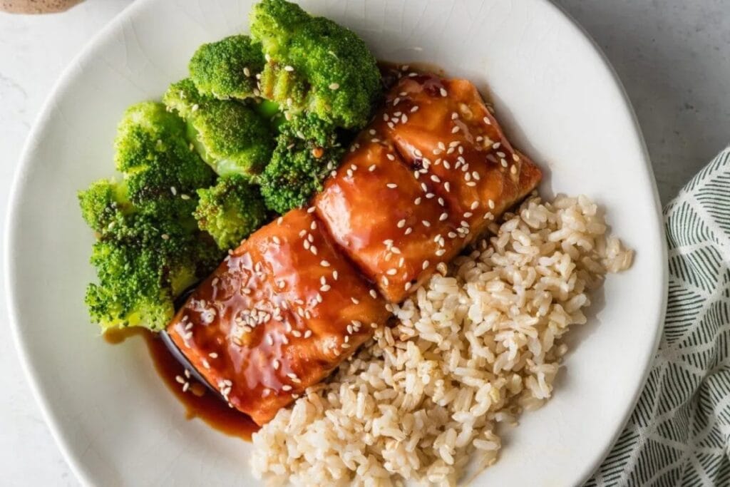Teriyaki salmon on a plate.
