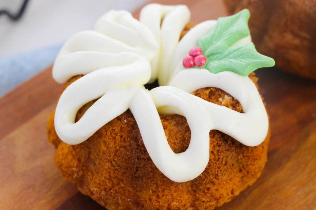 A close up shot of mini Christmas bundt cake.