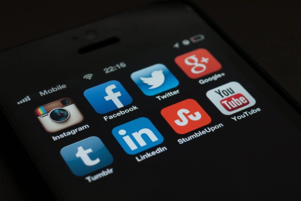 Smartphone screen showing different social media apps.