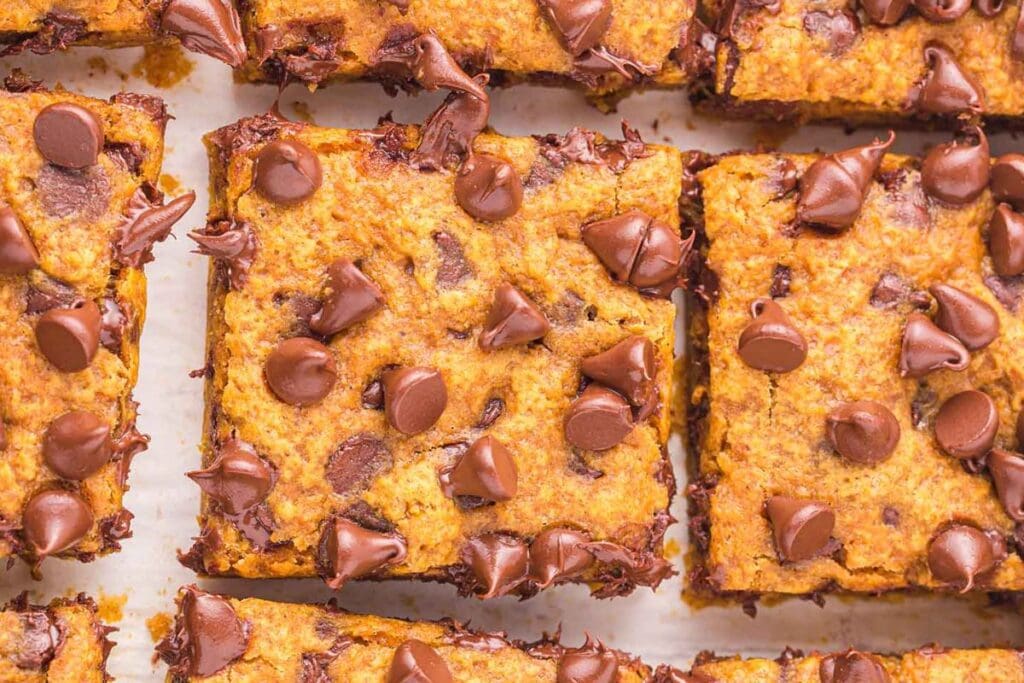 Pumpkin cookie bars.