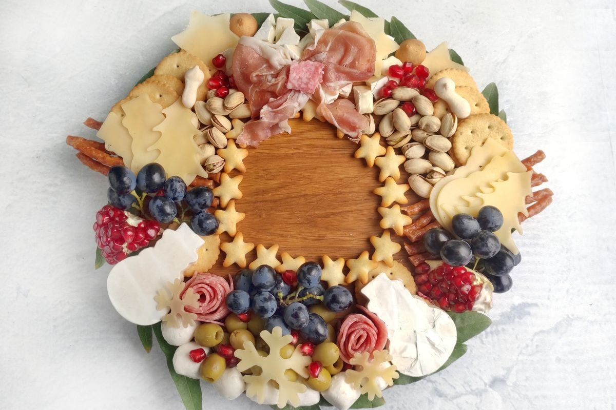 A close up shot of Christmas wreath charcuterie board.