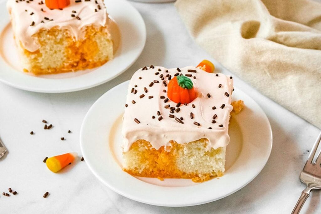 Poke cakes on two plates.