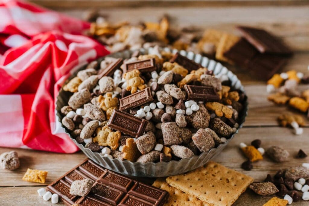 S’mores muddy buddies snack mix in a bowl.