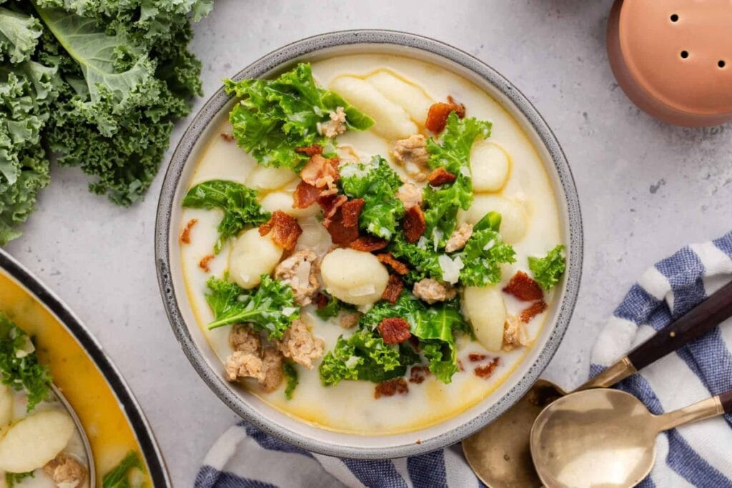 Zuppa toscana in a bowl.