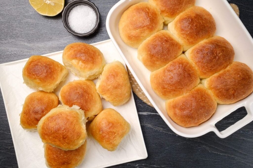 A close up shot of dinner rolls.