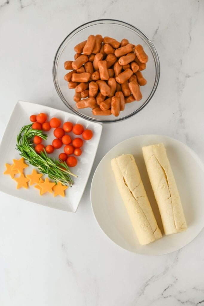 A close up shot of ingredients for pigs in a blanket wreath.