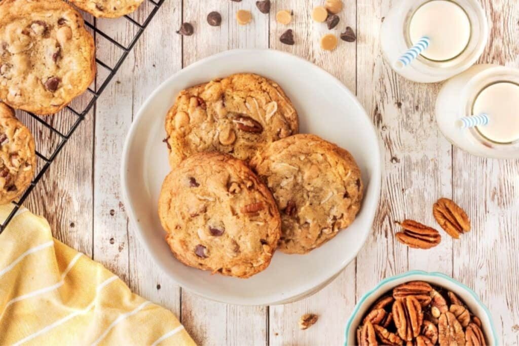 Top view of kitchen sink cookies on a plate.