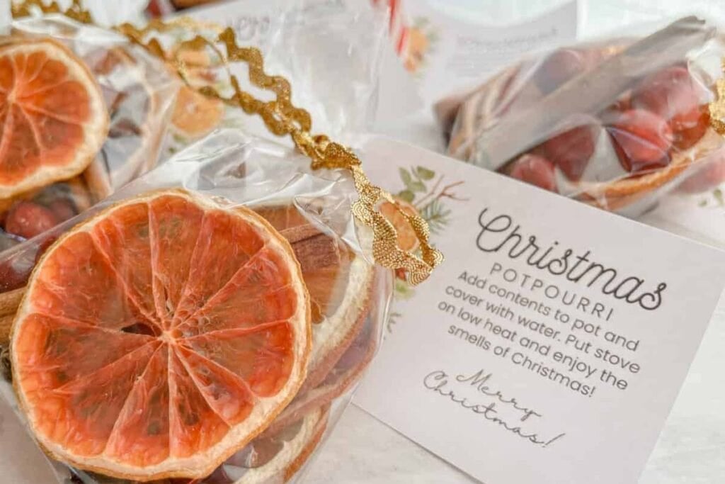 Christmas simmer pot gift collage.