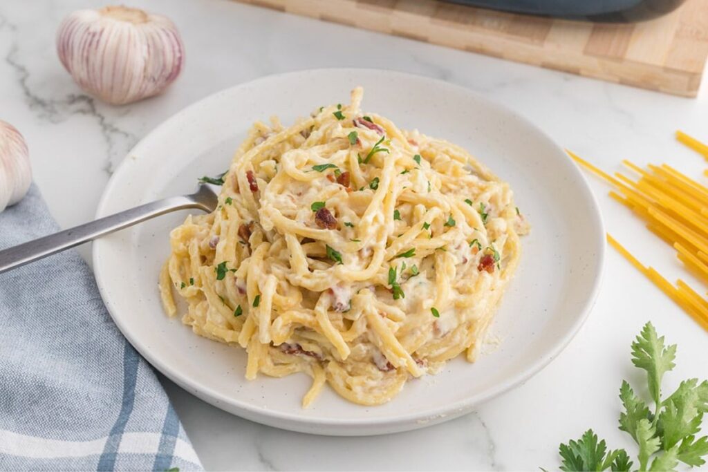 A close up shot of Creamy Bacon Pasta.