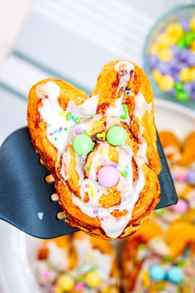 A close up shot of bunny cinnamon rolls.