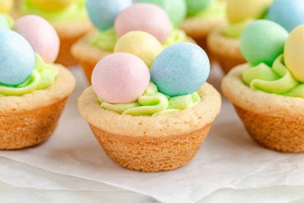 A close up shot of easter cookies cups.