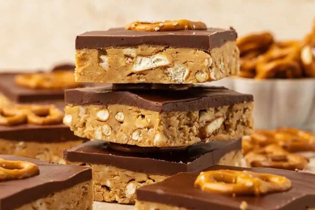 A close up shot of Peanut butter pretzel bars.