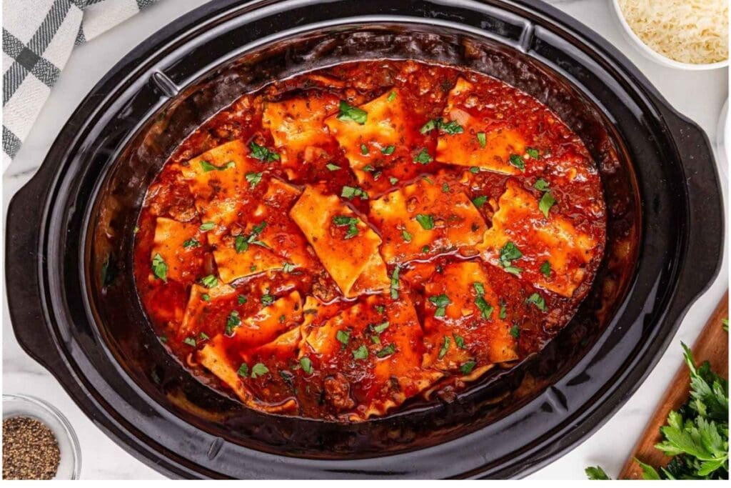 Lasagna soup in a crockpot.