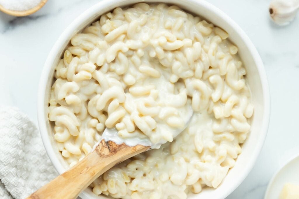 White cheddar mac and cheese in a bowl.