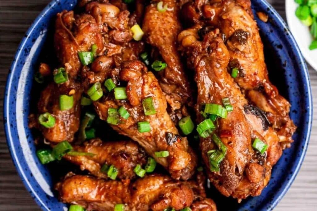 A close up shot of chicken wings.