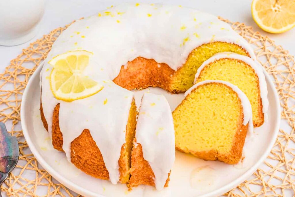 A close up shot of lemon bundt cake.