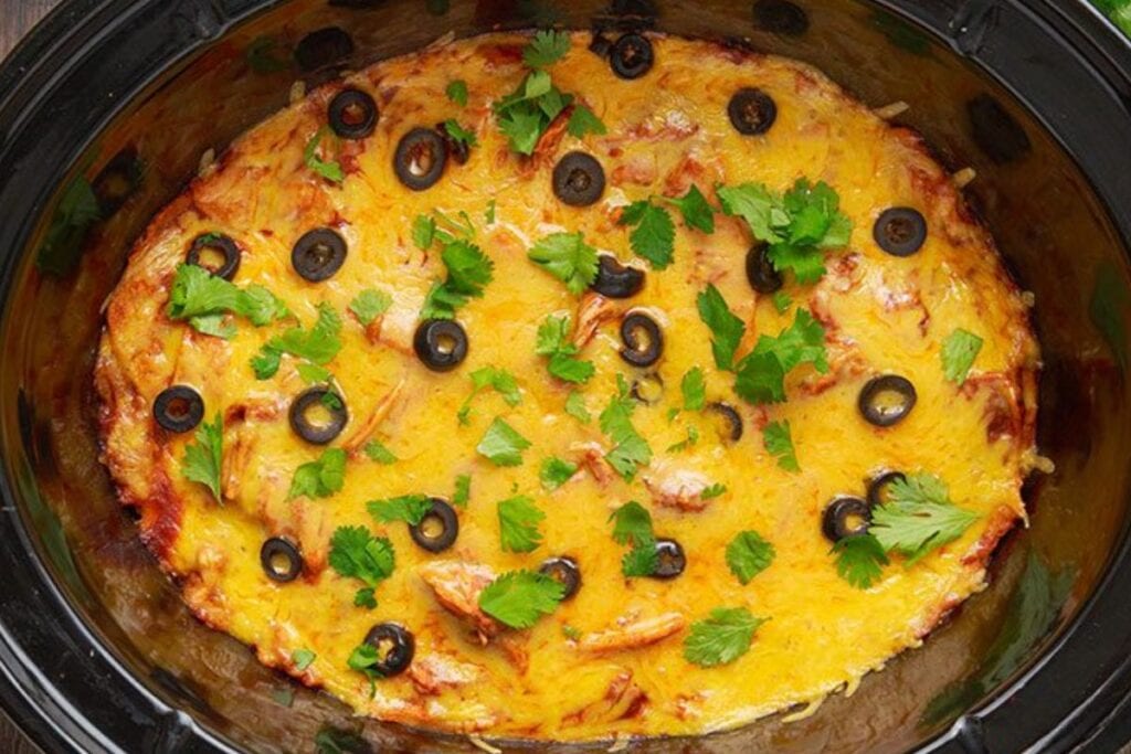 chicken enchilada casserole in crockpot