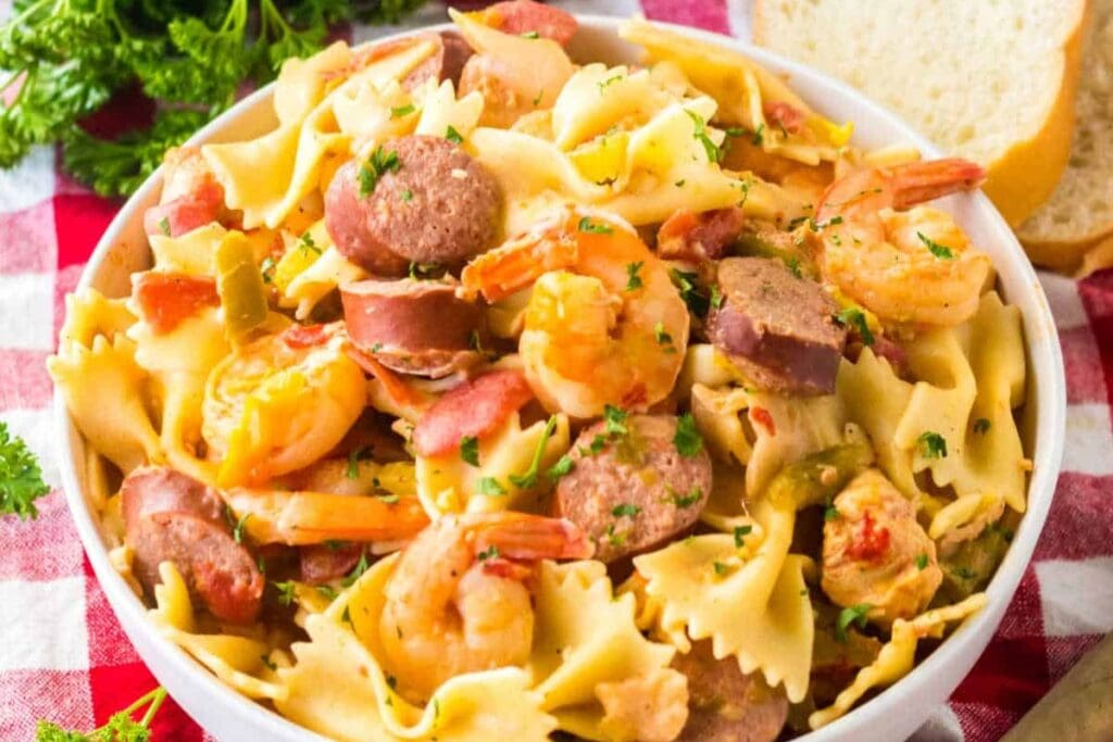 Slow cooker jambalaya pasta in a bowl.