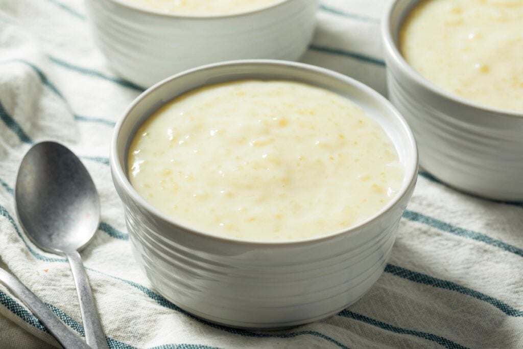 Tapioca pudding in a bowl.