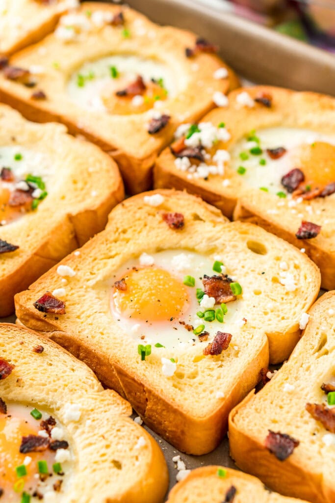 Close-up of sheet pan egg in a hole.