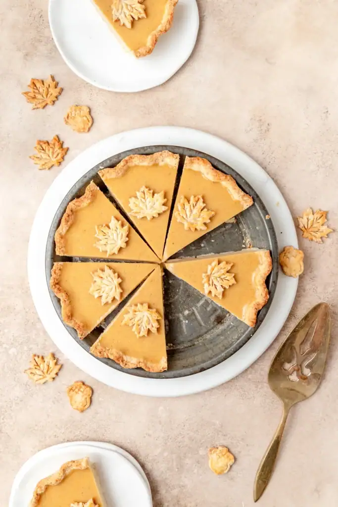 Maple cream pie in a pie pan.