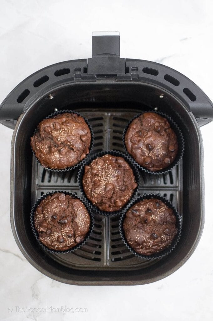 chocolate chip muffins in air fryer