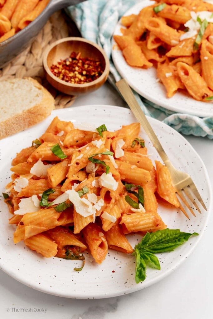 Penne alla vodka on a plate.