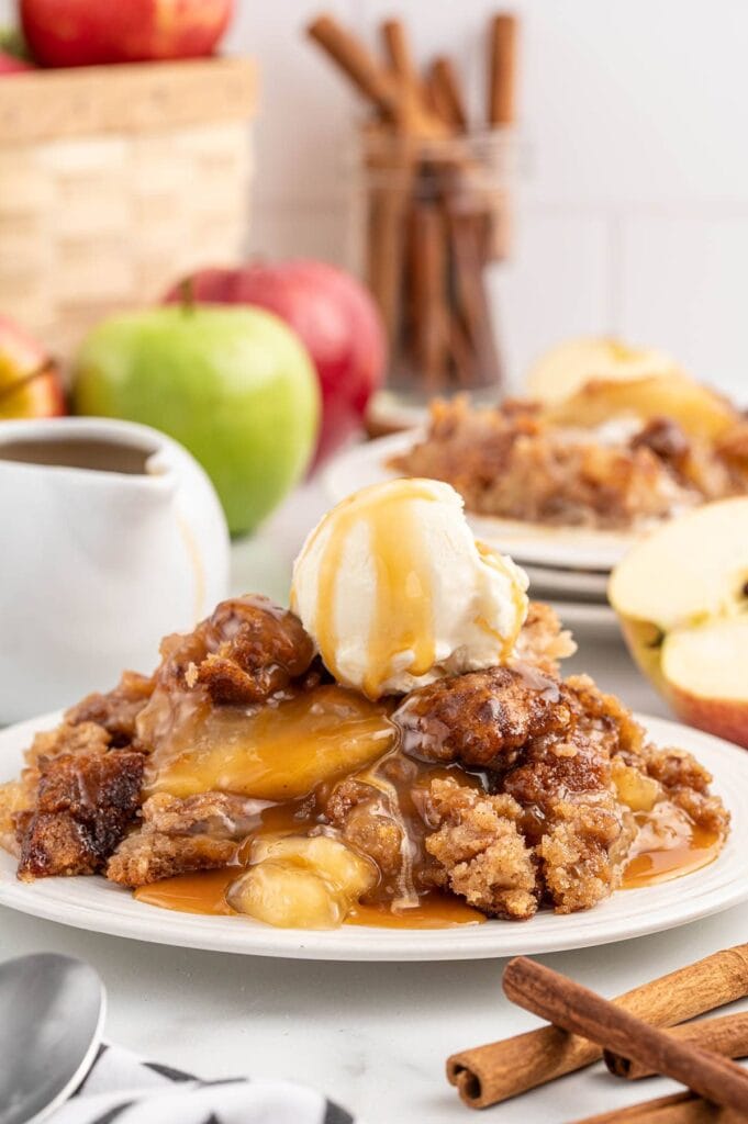 apple cobbler on white plate.