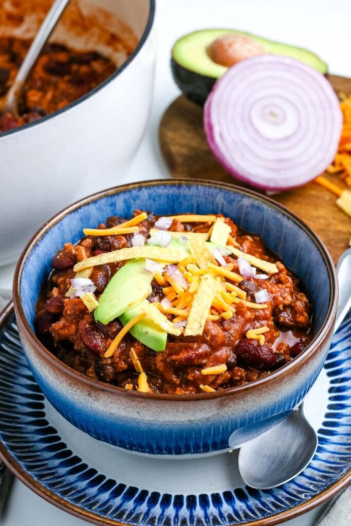 Ground turkey chili served in a bowl.